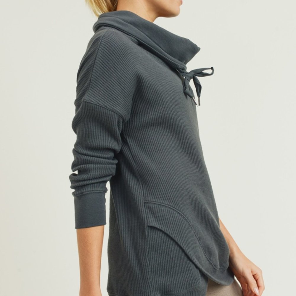 NWT! Mono B Soothing Yoga Sweatshirt